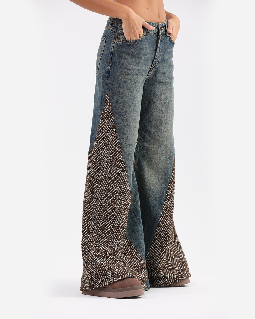 Two Tone Wide-Leg Jeans