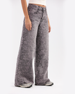 Distressed Wide-Leg jeans