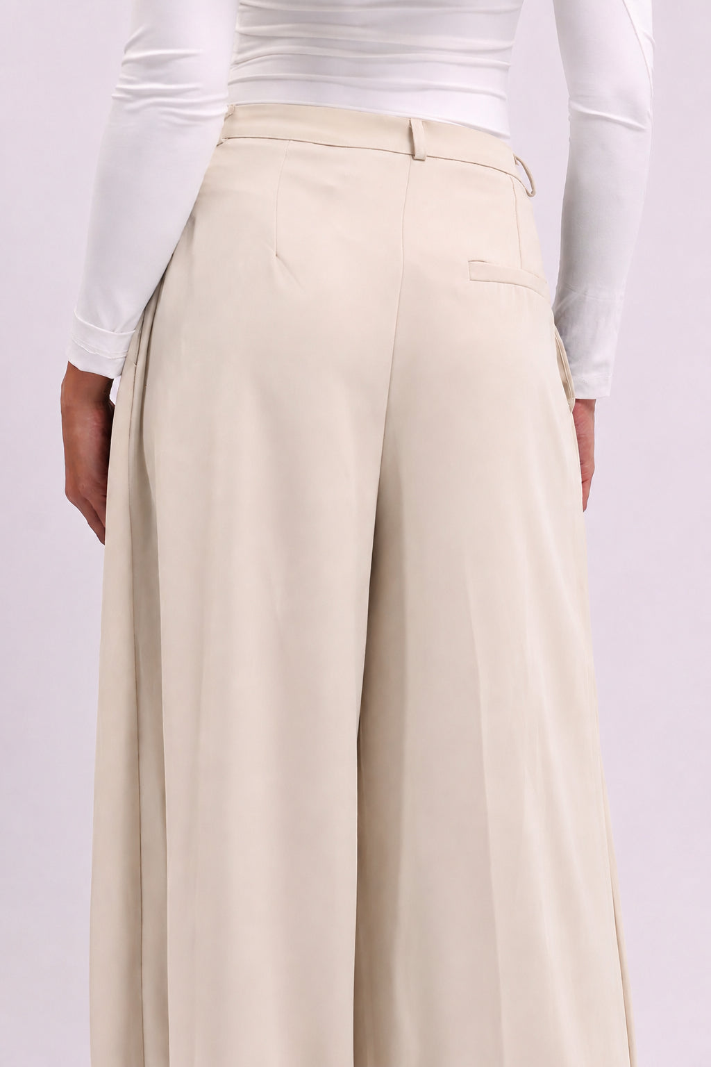 Off-White Pleasted Palazzo Pants