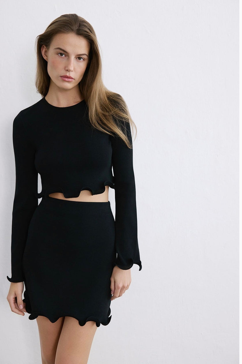 Crew Neck Knit Black Blouse