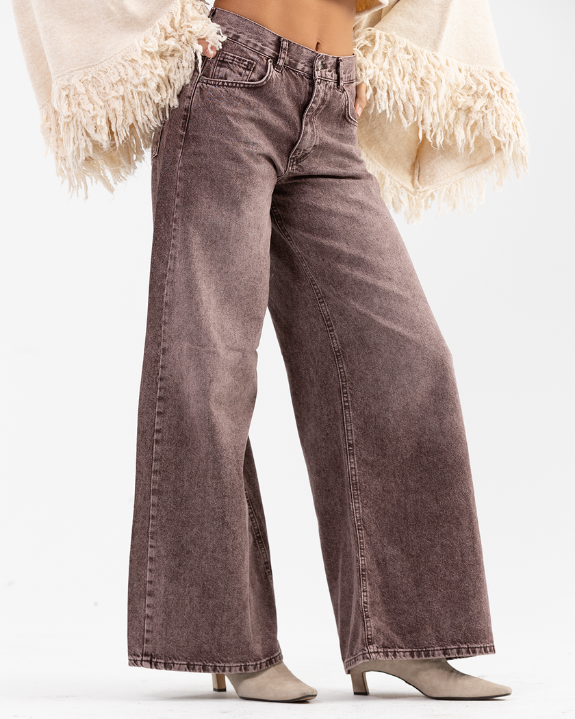 Washed Wide-Leg Denim Jeans with Copper Tone
