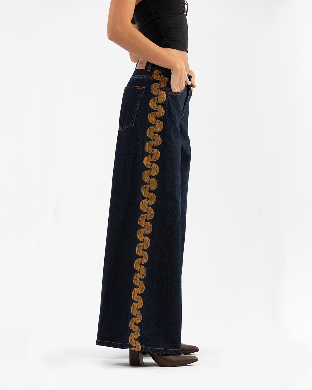 Gold Stitch Wide-Leg Jeans